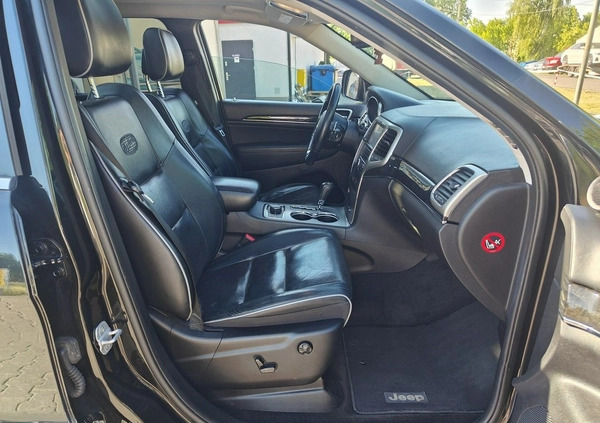 Jeep Grand Cherokee cena 33900 przebieg: 329657, rok produkcji 2012 z Karczew małe 277